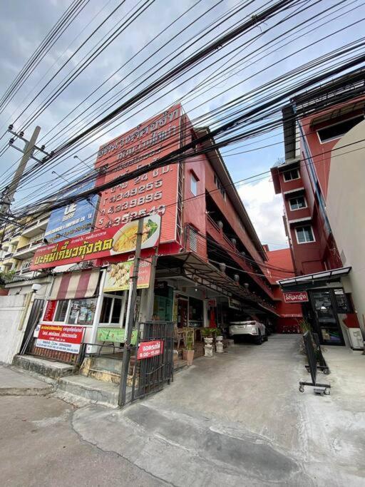 Ratanawong Place 823 Bangkok Eksteriør bilde